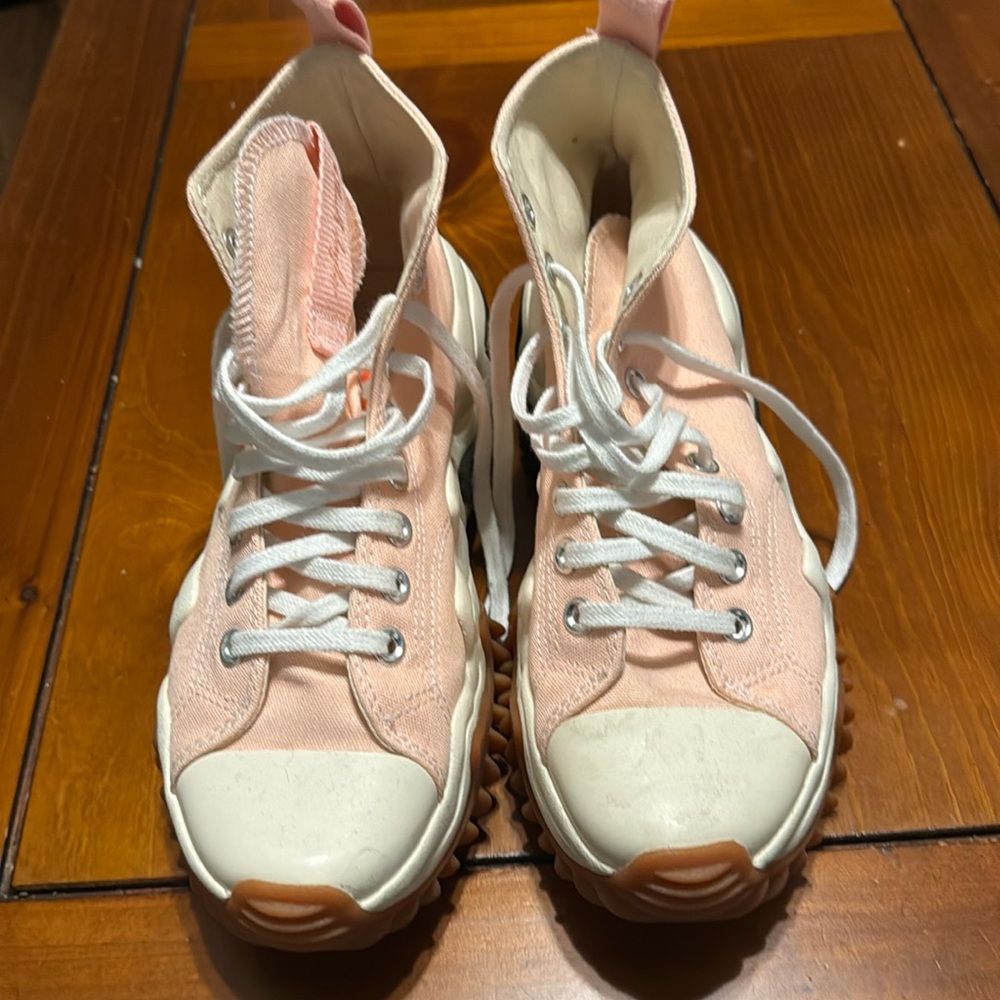 Converse worn once